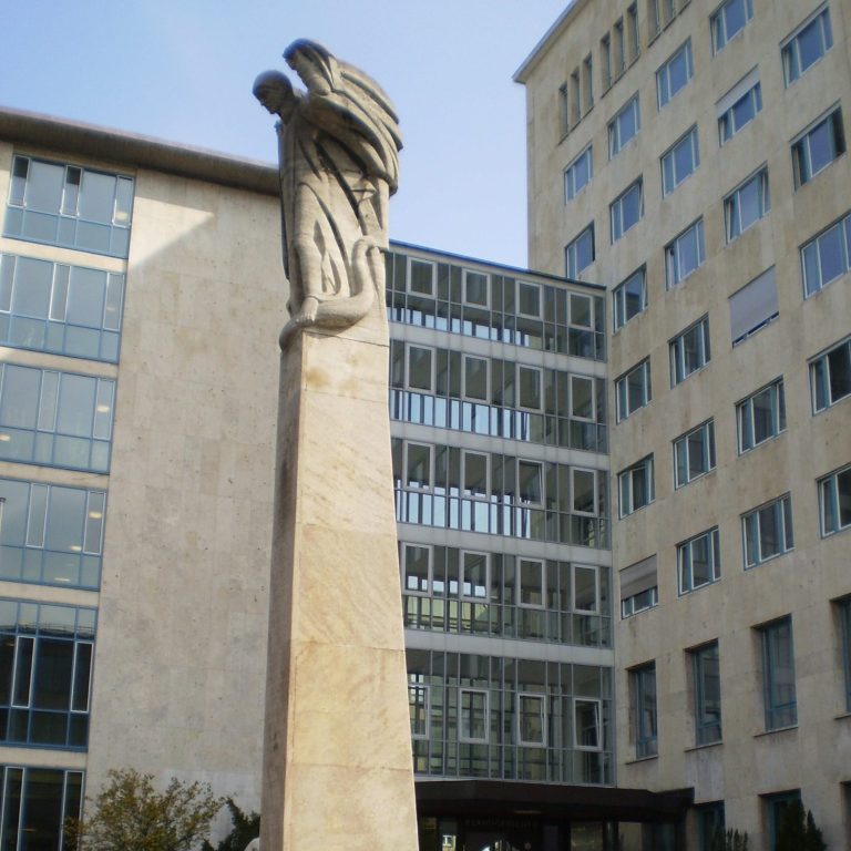 Dolmetscher Türkisch ⇔ Deutsch Stuttgart – Gerichtstermine & Behörden Dolmetscher Türkisch ⇔ Deutsch Stuttgart – Gericht und Konsulat